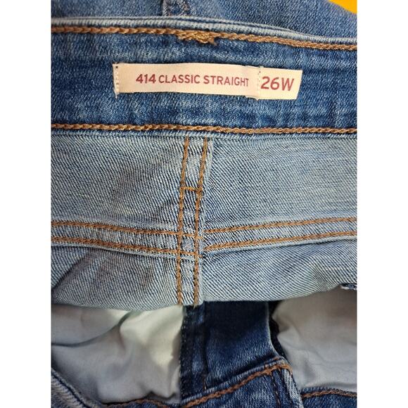 Levi's Women's Blue 414 Classic Straight Water<Less® Technology Jeans Size 26W - Picture 5 of 7